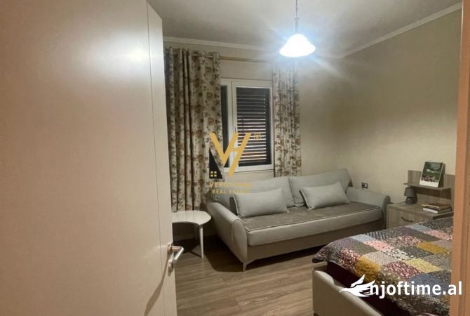 Shtepi me qera 3+1 ne Tirane - 1,000 Euro