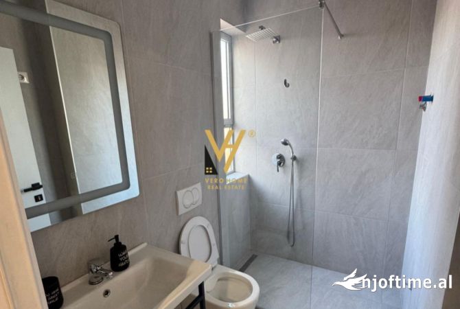 Shtepi me qera Apartament ne Tirane, Garsoniere, Mobilimi E mobiluar, Pagesa 45,000  Leke.