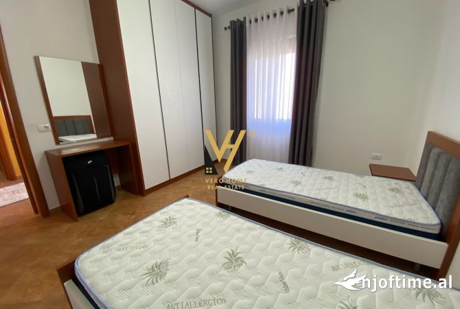 Shtepi me qera 2+1 ne Tirane - 650 Euro