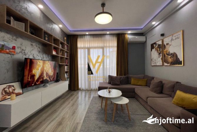 Shtepi me qera 2+1 ne Tirane - 760 Euro