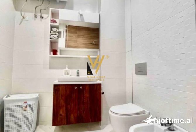 Shtepi me qera Apartament ne Tirane, 2+1, Mobilimi E mobiluar, Pagesa 760  Euro.