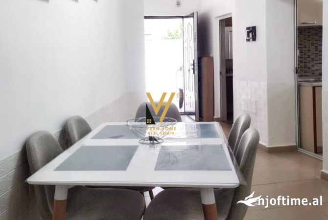 Shtepi me qera 1+1 ne Tirane - 750 Euro