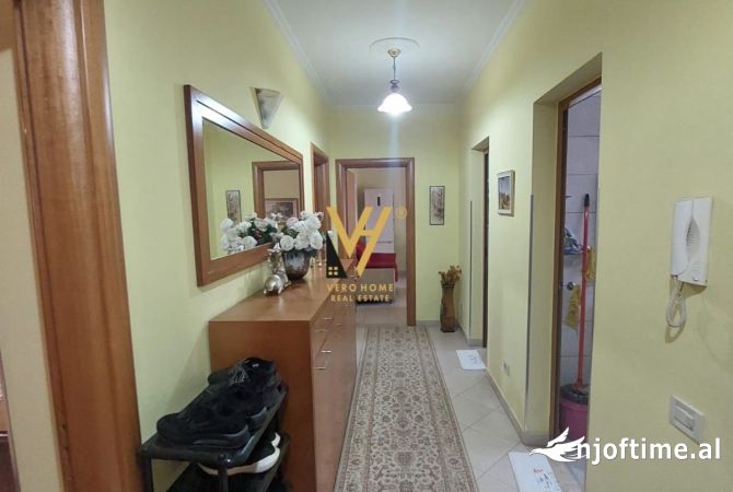 Shtepi ne shitje 3+1 ne Tirane - 175,000 Euro