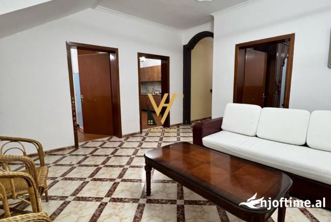 Shtepi me qera 2+1 ne Tirane - 550 Euro