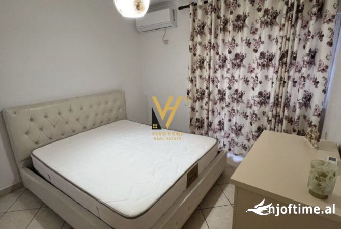 Shtepi me qera 2+1 ne Tirane - 680 Euro