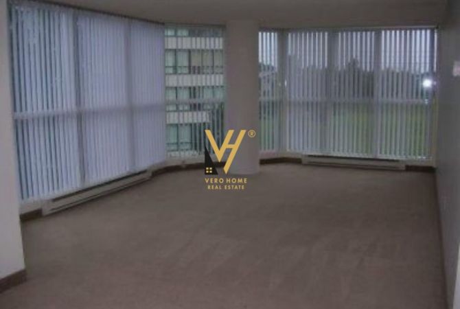 Ambient biznesi me qera 3+1 ne Tirane - 70,000 Leke