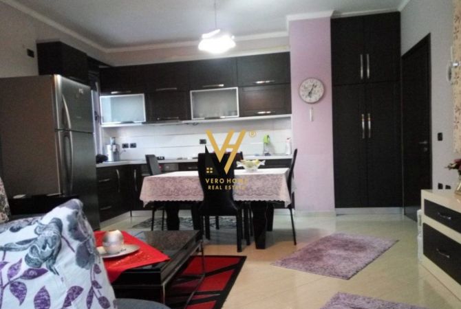 Shtepi ne shitje 1+1 ne Tirane - 110,000 Euro