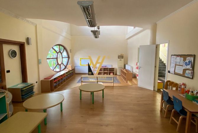 Shtepi me qera 5+1 ne Tirane - 5,000 Euro