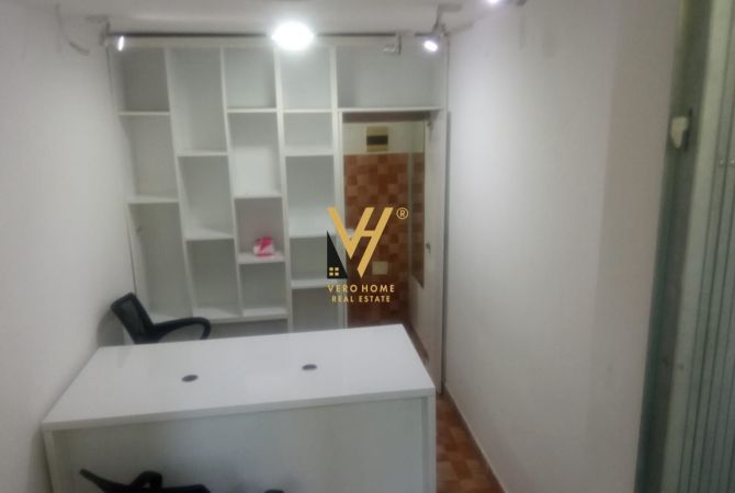 Business Property for Rent 1+1 in Tirana - 20,000 Leke
