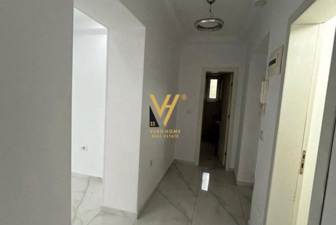 Ambient biznesi me qera 3+1 ne Tirane - 900 Euro