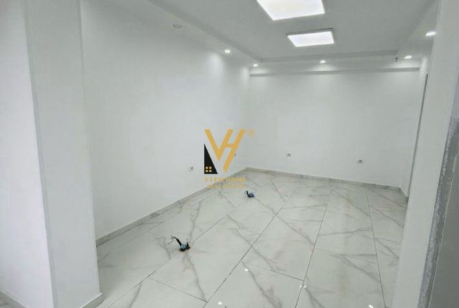 Ambient biznesi me qera 3+1 ne Tirane - 900 Euro
