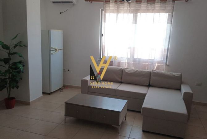 Shtepi me qera 2+1 ne Tirane - 500 Euro