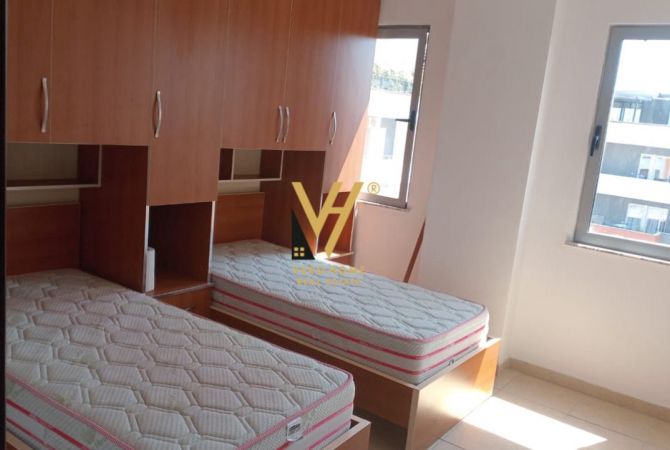Shtepi me qera 2+1 ne Tirane - 500 Euro
