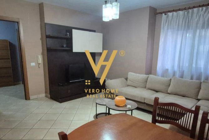 Shtepi me qera 2+1 ne Tirane - 700 Euro