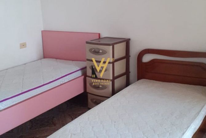 Shtepi me qera 3+1 ne Tirane - 70,000 Leke