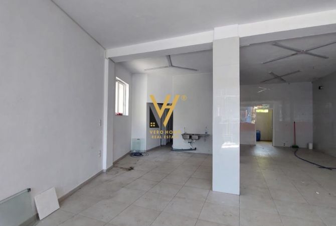 Ambjent biznesi me qera 1+1 ne Tirane - 800 Euro