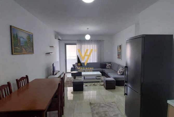 Shtepi me qera 2+1 ne Tirane - 70,000 Leke