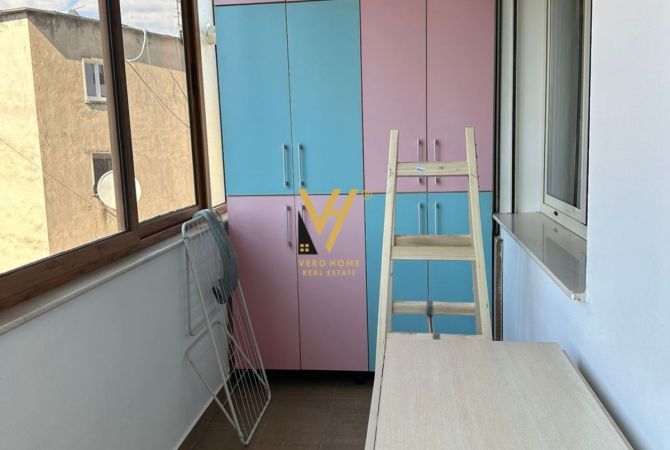 Shtepi me qera 2+1 ne Tirane - 700 Euro