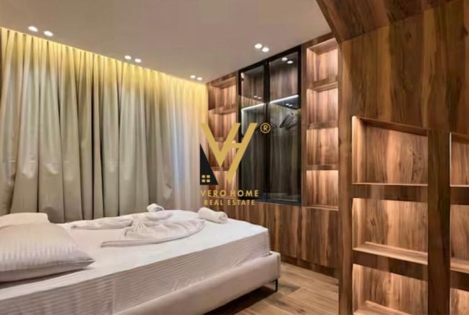 Shtepi ne shitje Apartament ne Tirane, 4+1, Mobilimi E mobiluar, Pagesa 550,000  Euro.