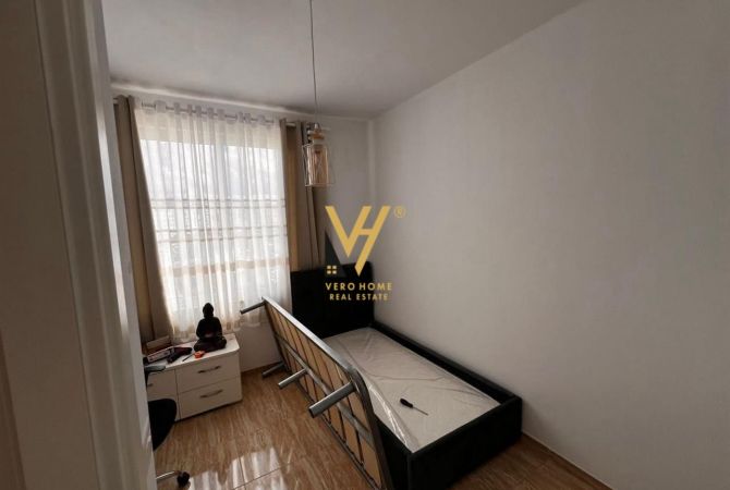 Shtepi me qera Apartament ne Tirane, 3+1, Mobilimi E mobiluar, Pagesa 600  Euro.