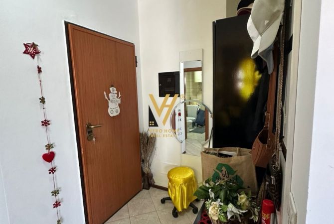 Shtepi me qera 1+1 ne Tirane - 700 Euro