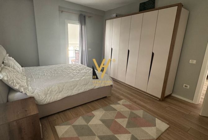Shtepi me qera 2+1 ne Tirane - 400 Euro