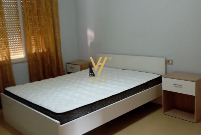 Shtepi me qera 3+1 ne Tirane - 70,000 Leke