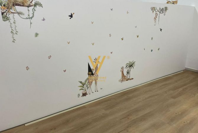 JEPET AMBIENT 100M2 ME QERA NE YZBERISHT 850 EURO