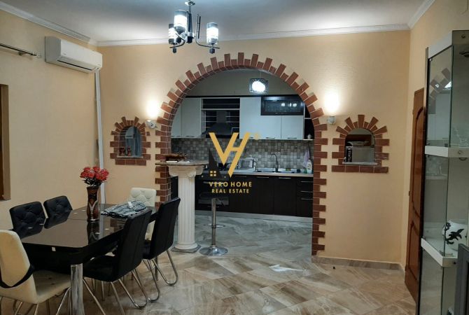 Shtepi me qera 4+1 ne Tirane - 850 Euro