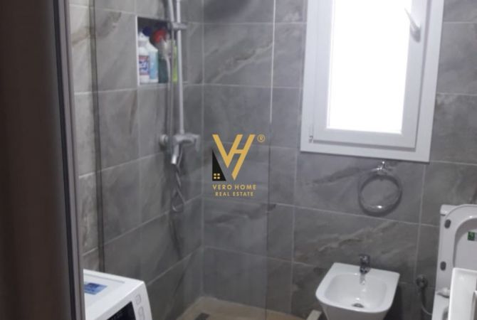 Shtepi me qera Apartament ne Tirane, 2+1, Mobilimi E mobiluar, Pagesa 700  Euro.