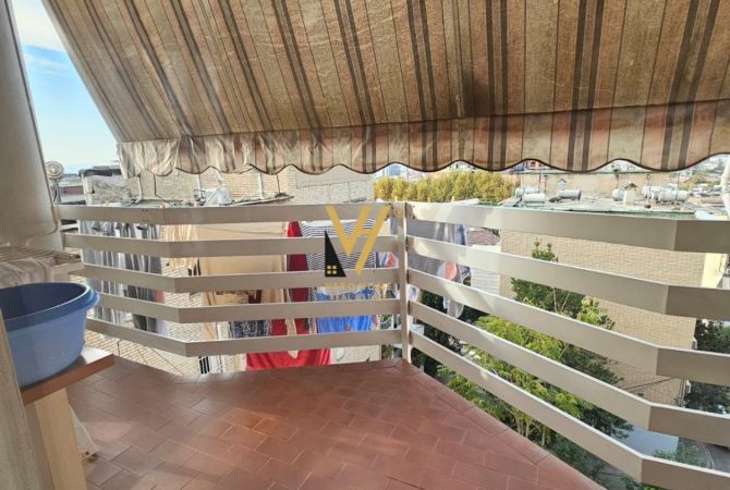 Shtepi ne shitje Apartament ne Tirane, 2+1, Mobilimi E mobiluar, Pagesa 176,000  Euro.