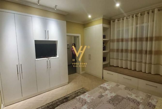 Casa in affitto 2+1 a Tirana - 800 Euro