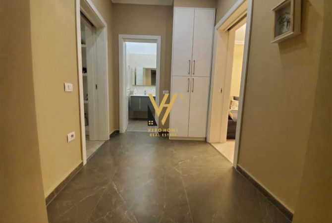 Shtepi me qera Apartament ne Tirane, 2+1, Mobilimi E mobiluar, Pagesa 800  Euro.