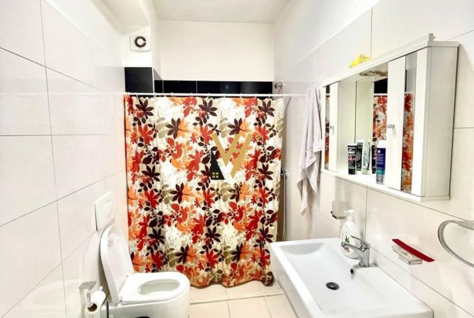 Shtepi me qera Apartament ne Tirane, 1+1, Mobilimi E mobiluar, Pagesa 600  Euro.