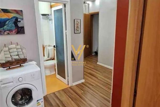 Shtepi ne shitje Apartament ne Tirane, 2+1, Mobilimi E mobiluar, Pagesa 165,000  Euro.
