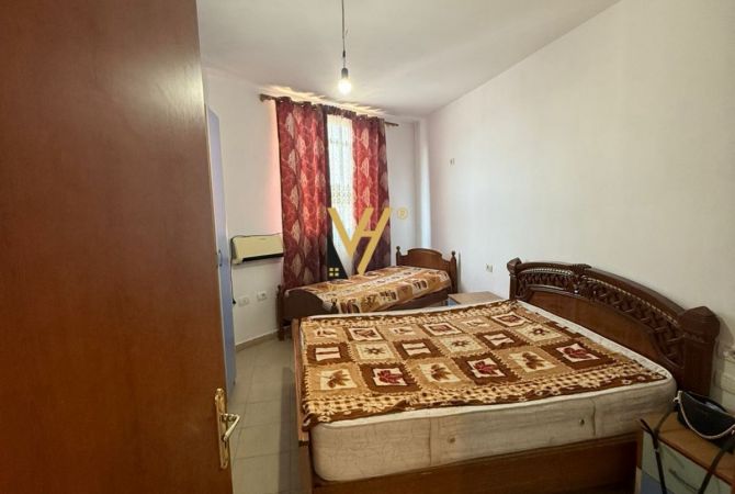 Shtepi me qera 1+1 ne Tirane - 40,000 Leke