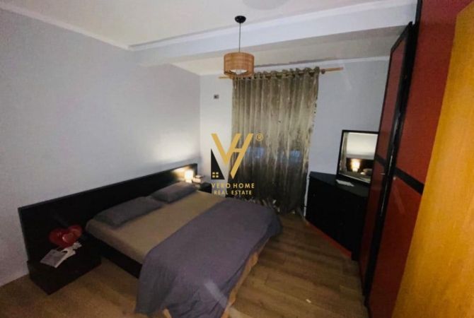 Shtepi me qera 2+1 ne Tirane - 65,000 Leke