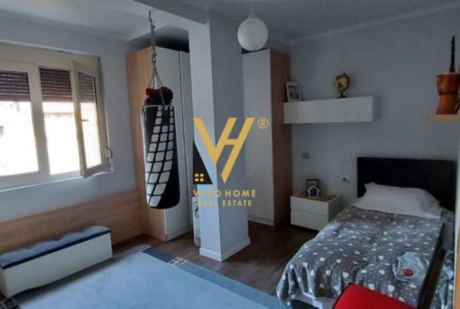 Shtepi me qera Apartament ne Tirane, 2+1, Mobilimi E mobiluar, Pagesa 65,000  Leke.