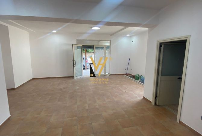 Ambient biznesi me qera 1+1 ne Tirane - 50,000 Leke