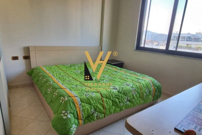 Shtepi me qera 3+1 ne Tirane - 1,200 Euro