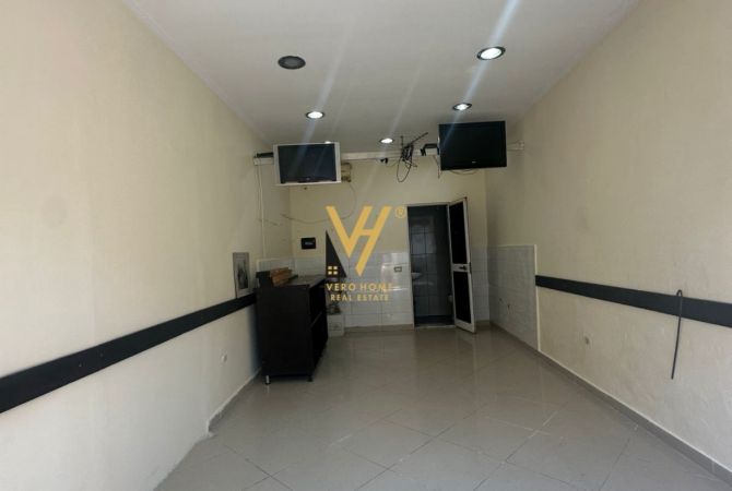 Ambient biznesi me qera 1+1 ne Tirane - 45,000 Leke