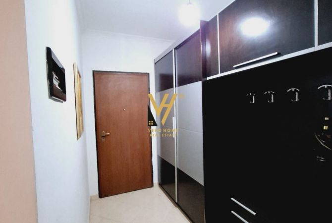 Shtepi me qera Apartament ne Tirane, 2+1, Mobilimi E mobiluar, Pagesa 570  Euro.
