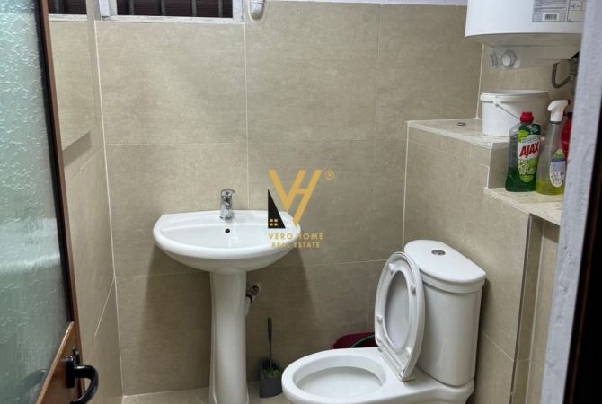 Ambient biznesi me qera 1+1 ne Tirane - 1,600 Euro