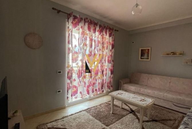 Shtepi me qera 1+1 ne Tirane - 45,000 Leke
