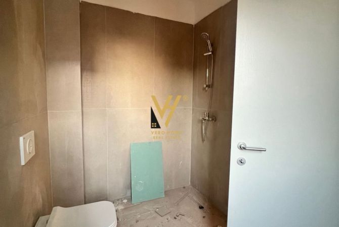 Ambjent biznesi me qera 3+1 ne Tirane - 500 Euro