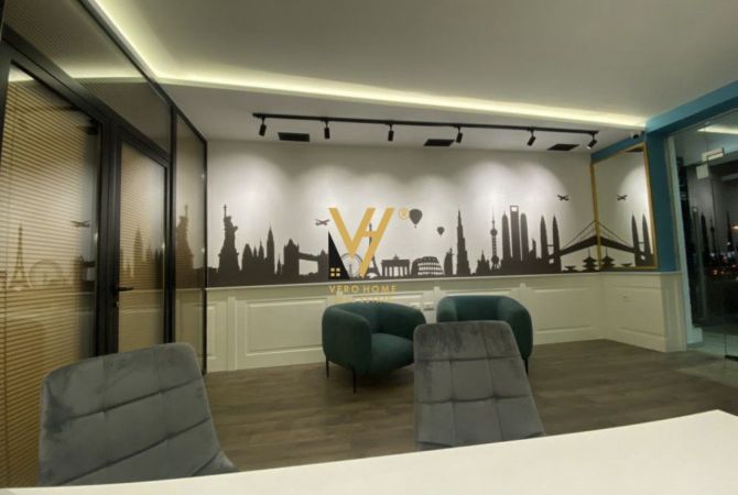 Ambiente Commerciale in Affitto 1+1 a Tirana - 700 Euro