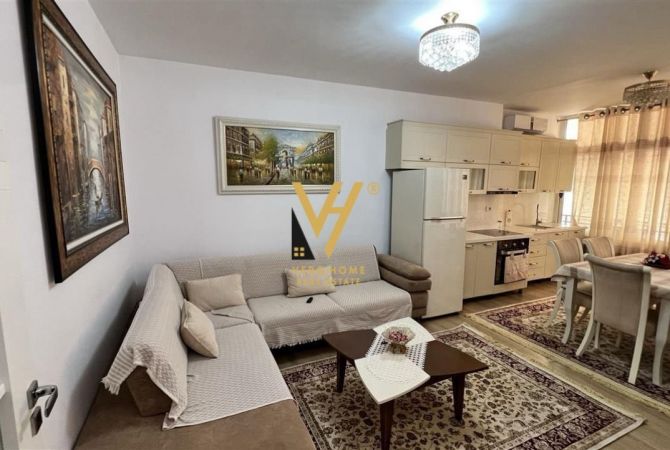 Casa in affitto 3+1 a Tirana - 900 Euro