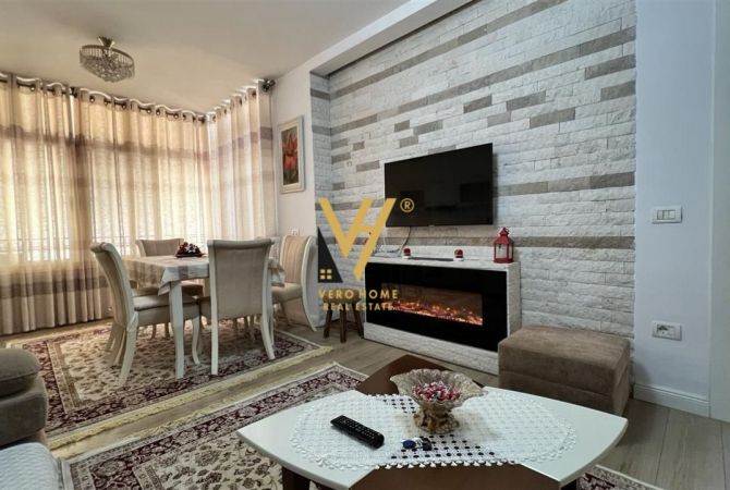 Casa in affitto 3+1 a Tirana - 900 Euro