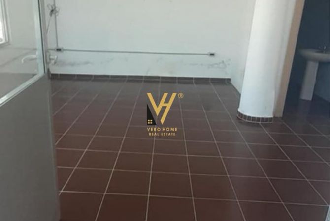 Ambient biznesi me qera 1+1 ne Tirane - 30,000 Leke