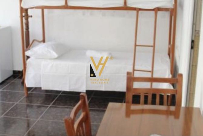 Shtepi ne shitje Shtepi Private ne Tirane, 7+1, Mobilimi E mobiluar, Pagesa 1,750,000  Euro.